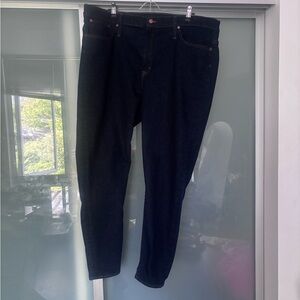 Women’s Dark Blue J Crew Skinny Jeans, size 36 (equivalent to size 20)